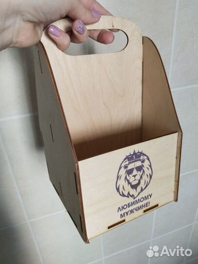 Деревянный подарочный ящик для бутылок