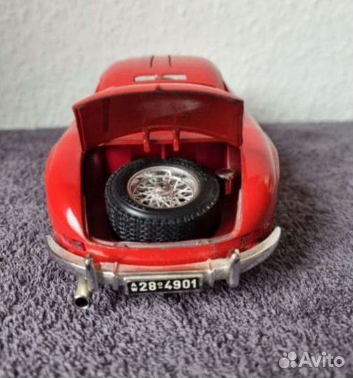 Модель mercedes 1/18