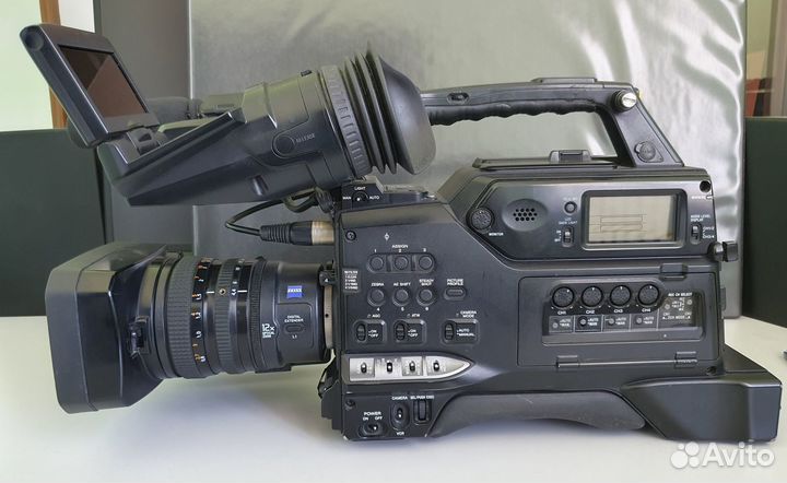 Видеокамера Sony HVR-S270E - Full HD