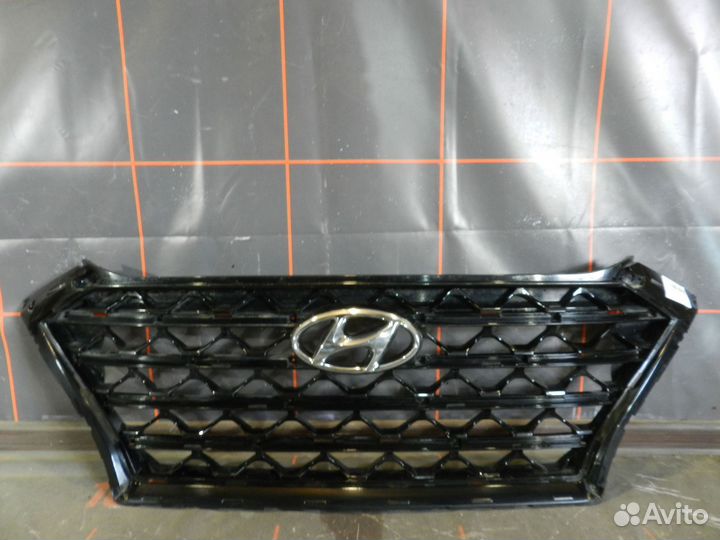 Решетка радиатора - Hyundai Tucson 2 (2015-2018гв)
