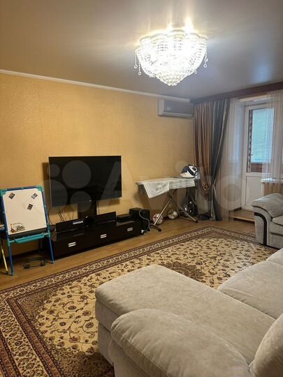 3-к. квартира, 81 м², 3/16 эт.