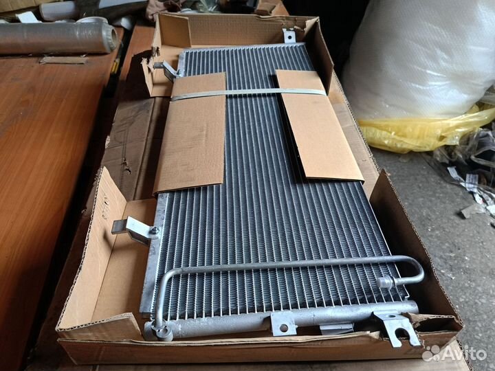 Радиатор кондиционера Mitsubishi Pajero Pinin