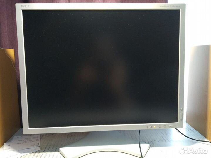 Монитор NEC 2190UXp 21.3