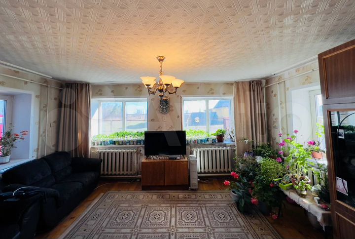 Дом 154 м² на участке 23 сот.