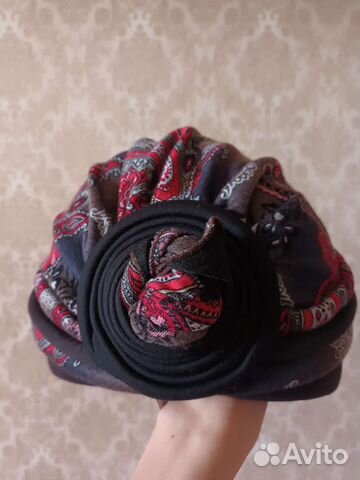 Женская шапка