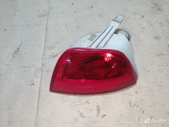 Противотуманка задняя фокус 2