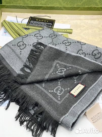 Шарф Gucci черный