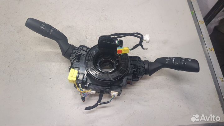 Переключатель поворотов и дворников Toyota Corolla