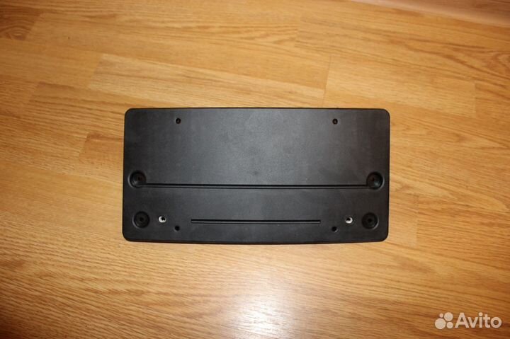 BMW 3 седан VI 316 i, Детали бампера