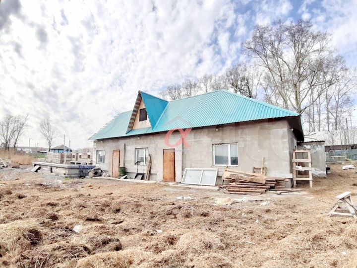 Дом 250 м² на участке 20 сот.