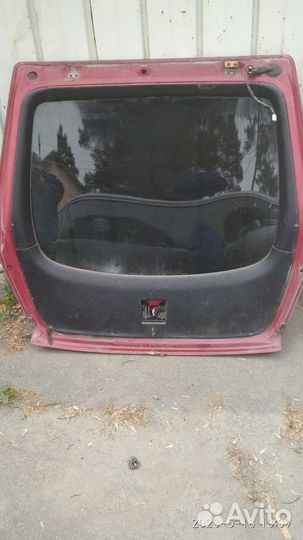 Крышка багажника toyota celica st 202