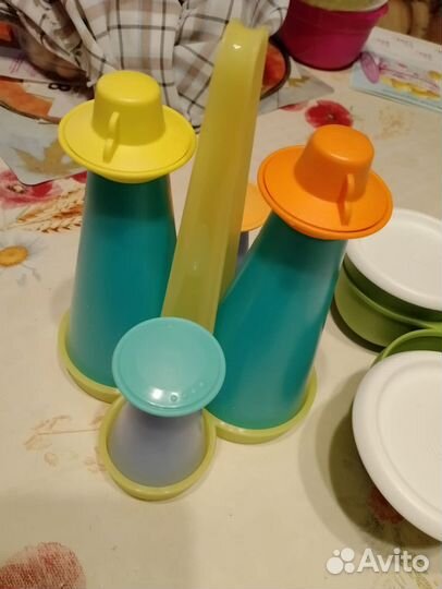 Контейнер tupperware