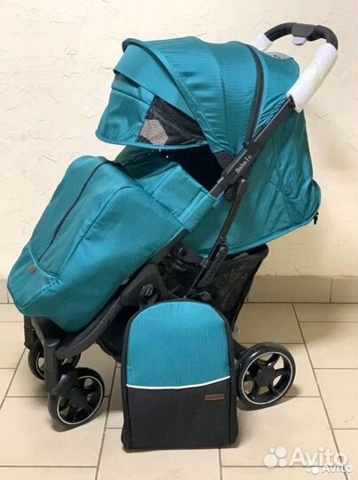 Коляска новая