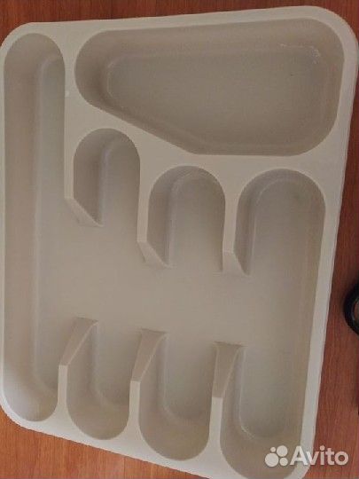 Лоток для ложек и вилок. Размер 26 на 33