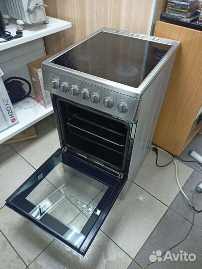 Электропечь керамическая Beko CSE57100 GX