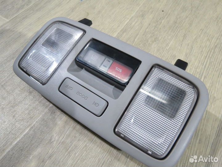 Плафон салонный Kia Rio 4