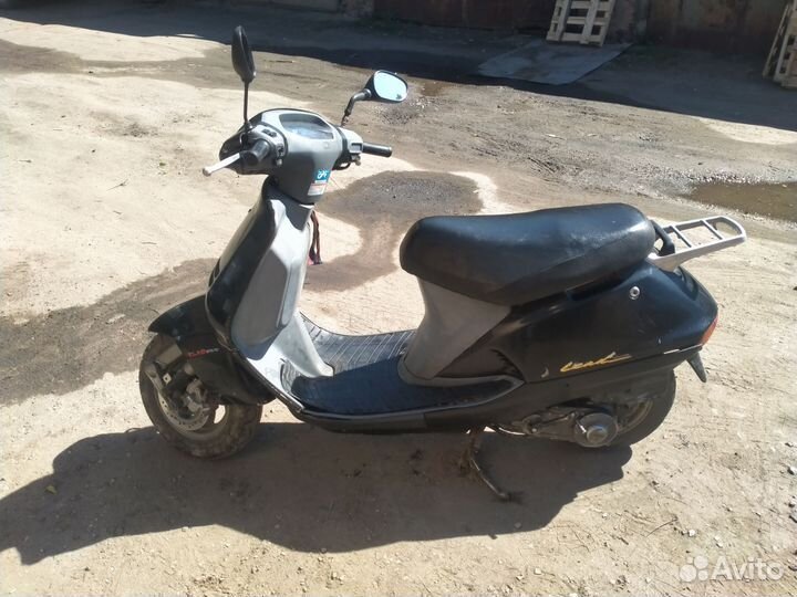 Honda lead af 20