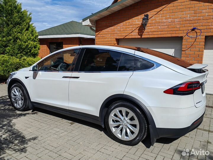 Tesla Model X 329 л.с. AT, 2018, 48 459 км