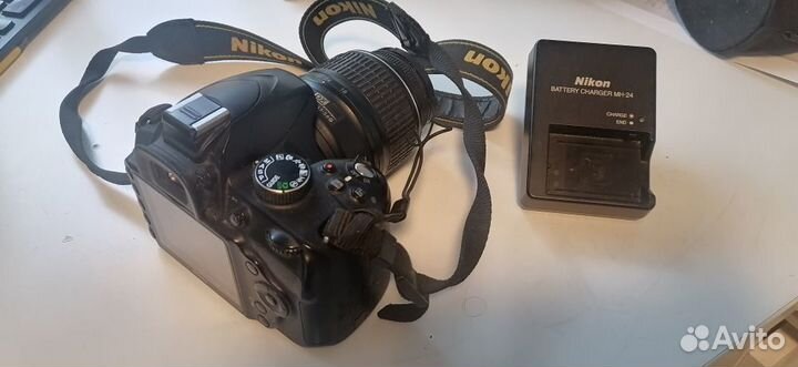 Продам Nikon 3200