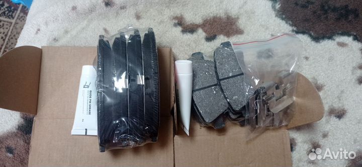 Колодки тормозные передние и задние на хендай i40