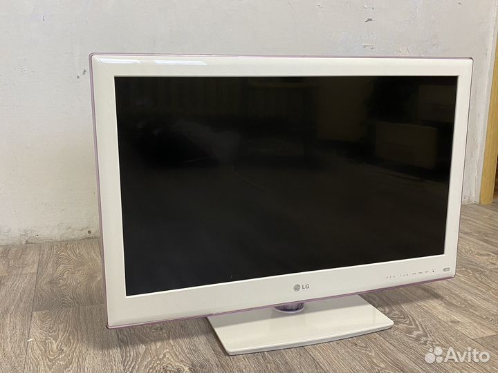 Телевизор LG 32LV2540 LED, белый