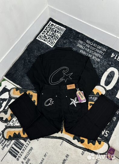 Куртка и джинсы Corteiz