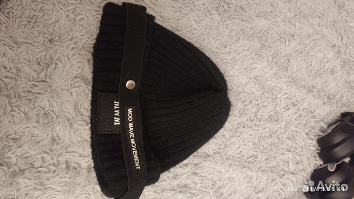 Шапка с очками авиаторами MWM