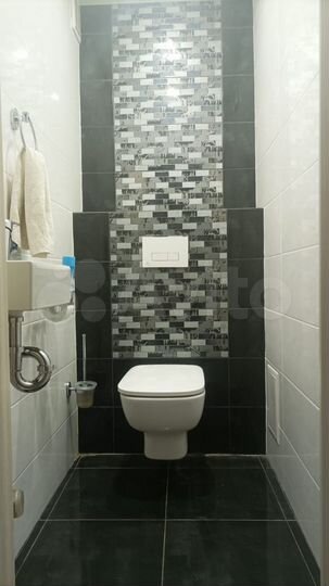 2-к. квартира, 64 м², 8/10 эт.