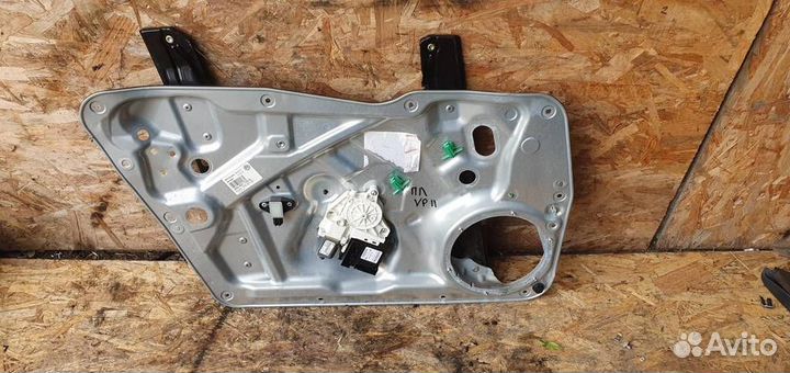 Стеклоподъемник электрический передний левый Volk