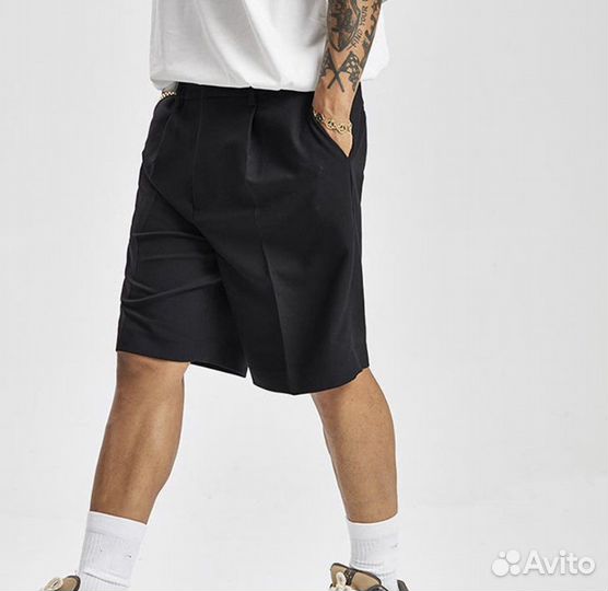 Летние шорты в стиле official
