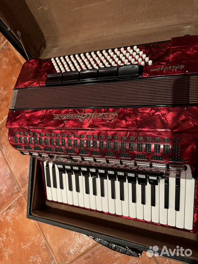 Аккордеон рояль стандарт Метеор