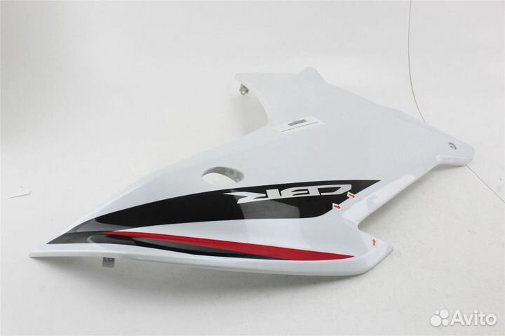 Боковой обтекатель правый Honda 64310mgvd40ZA