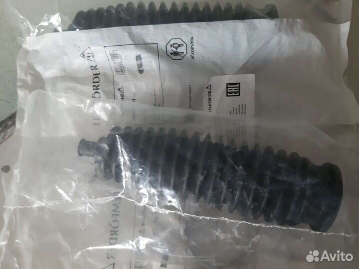 Пыльник рулевой рейки