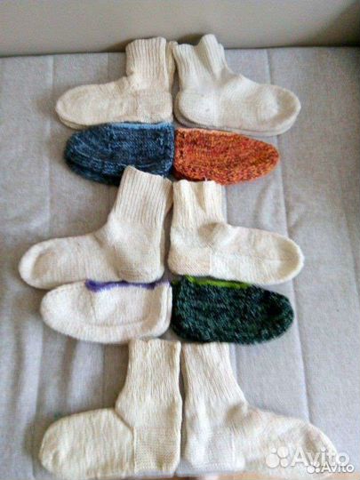 Носки, клубки, варежки шерсть