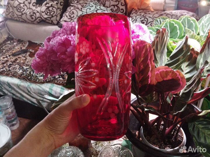 Ваза хрустальная