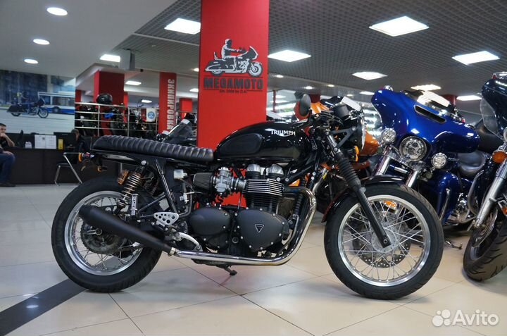 Triumph Thruxton, 2014 Cafe Racer