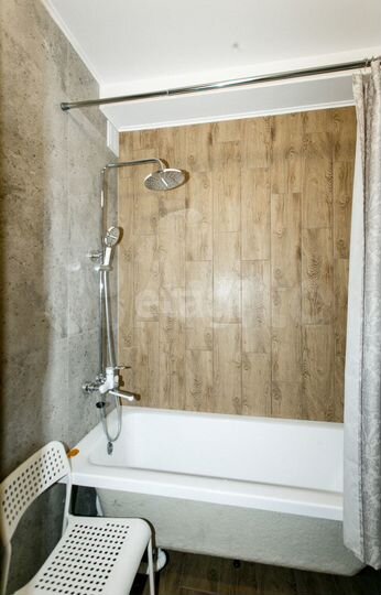 2-к. квартира, 55 м², 5/17 эт.