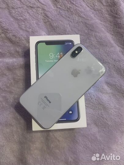 iPhone X, 64 ГБ
