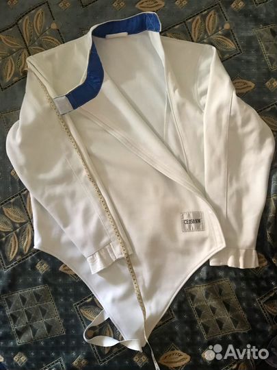 Форма для фехтования