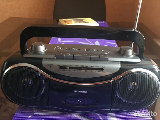 Магнитофон hyundal новый