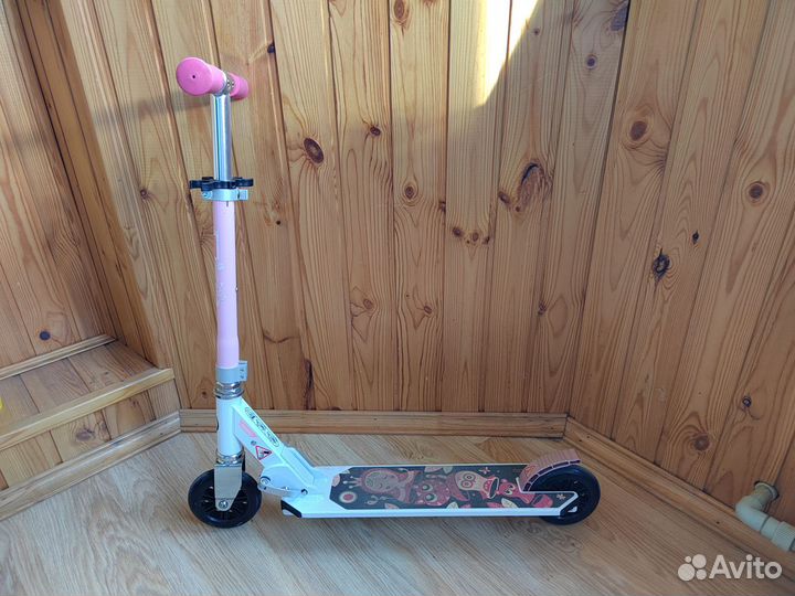 Самокат детский для девочки