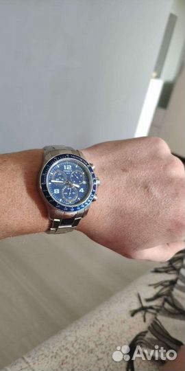 Часы tissot v8