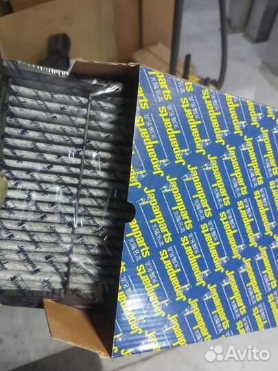 Салонный фильтр mitsubishi l200