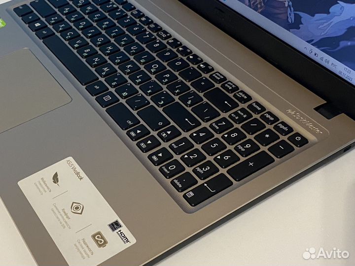 Asus 4ядерный/Nvidia110mx/ssd256 игровой ноутбук