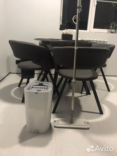 Швабра с отжимом новая