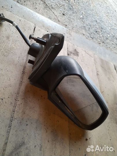 Боковые зеркала лево право на Ford mondeo 3