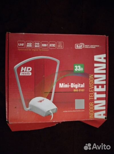 Антенна комнатная телевизионная