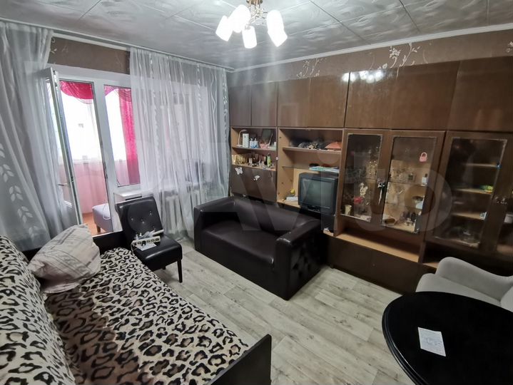 2-к. квартира, 48 м², 9/9 эт.