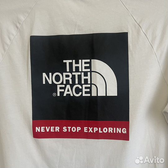 Лонгслив The north face