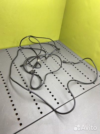 Коса зеркала правая Mercedes E-Class W124